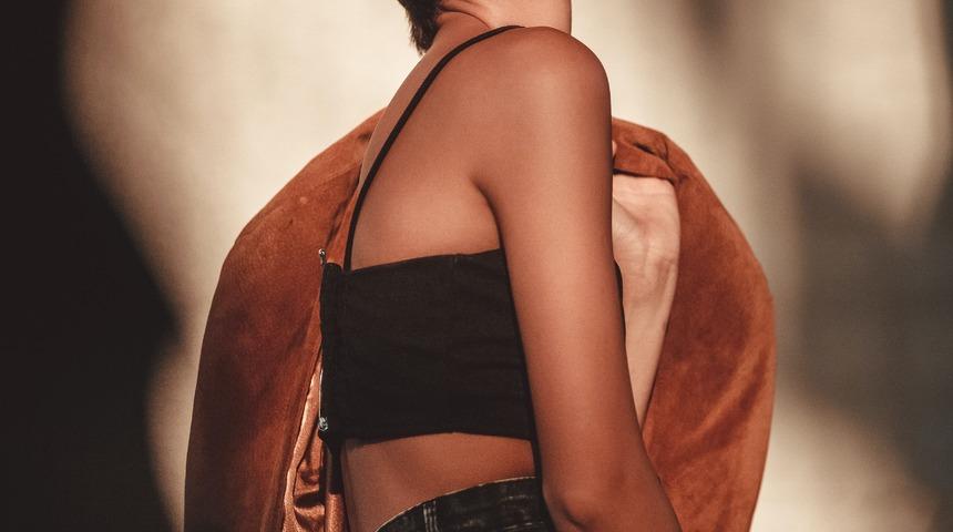 Estetik etkisi yaratan pratik makyaj t&uuml;yoları! G&ouml;renler &ccedil;ok şaşıracak...