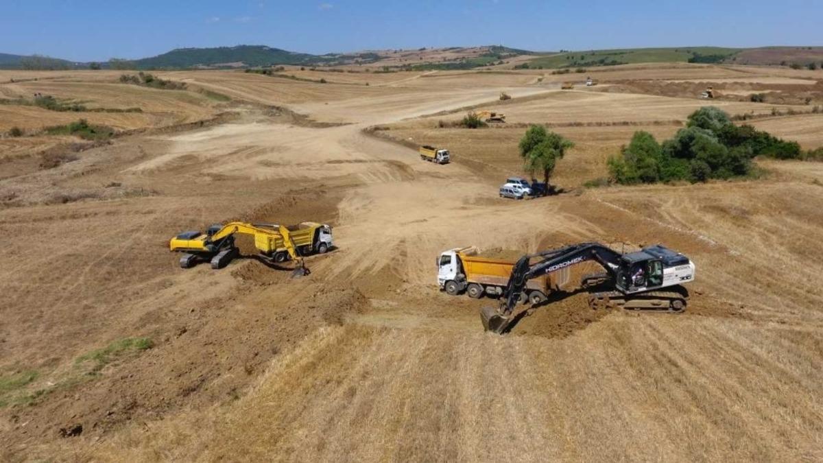 Malkaralı &ccedil;ift&ccedil;iler &Ccedil;imendere-1 G&ouml;leti ile suyla buluşuyor