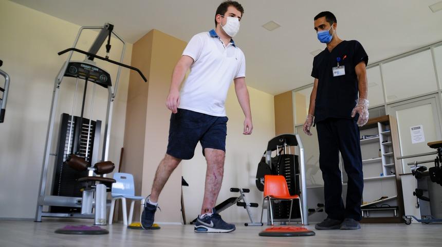 Kazadan sonra y&uuml;r&uuml;yemeyeceğini d&uuml;ş&uuml;n&uuml;yordu şimdi koşuyor 