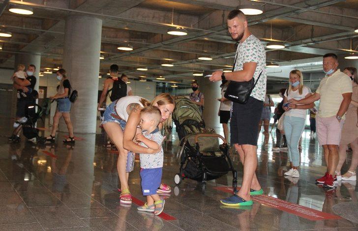 Hava yoluyla Muğla’ya gelen turist sayısında büyük düşüş G3