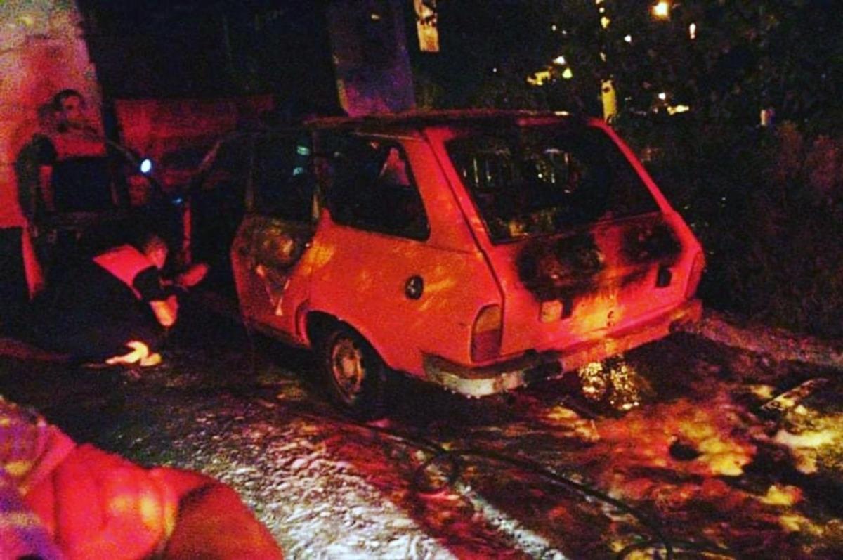 Aynı sokakta ikinci ara&ccedil; yangını