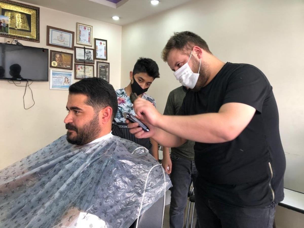 Mardinli &ouml;d&uuml;ll&uuml; kuaf&ouml;r&uuml;nden anlamlı proje