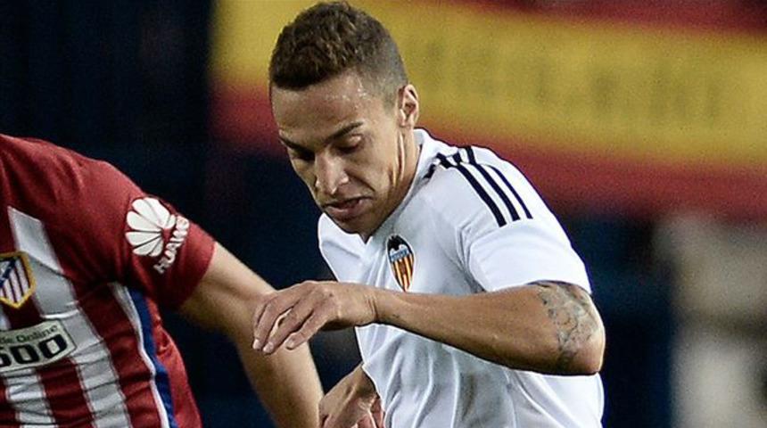 Leeds United, Rodrigo'yu transfer etti