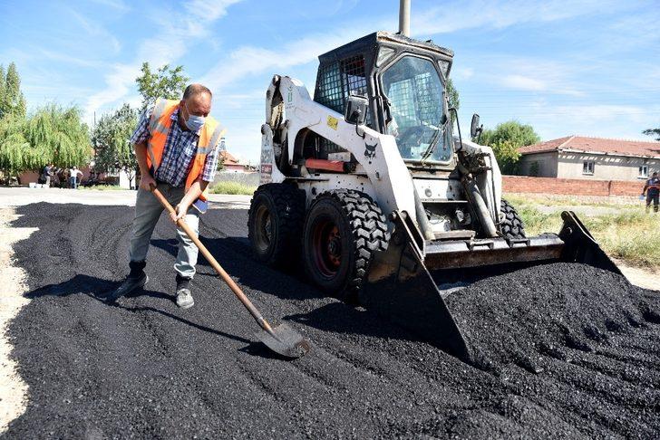 Başkan Ataç yol ve kaldırım çalışmalarını inceledi G2