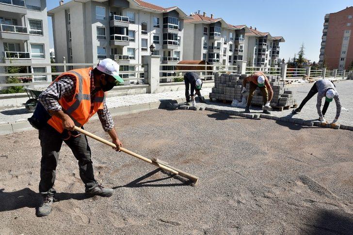 Başkan Ataç yol ve kaldırım çalışmalarını inceledi G4