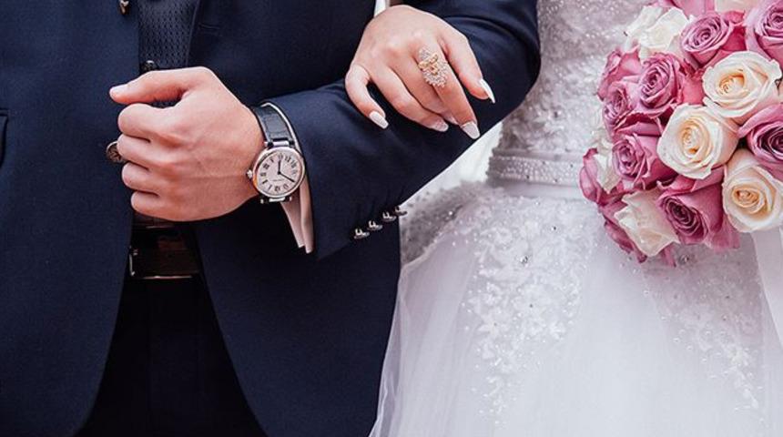 İzmir'de yeni koronavirüs önlemi! Düğünlerle ilgili dikkat çeken karar