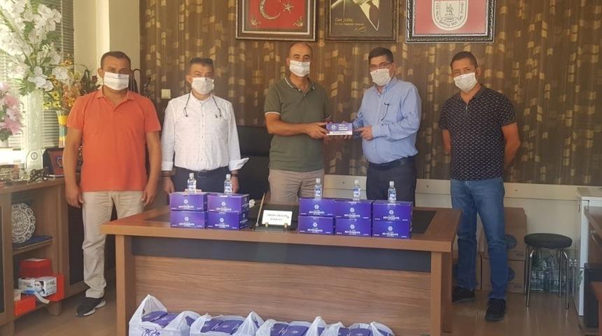 Büyükşehir Belediyesi’nden minibüs esnafına hijyen kiti desteği