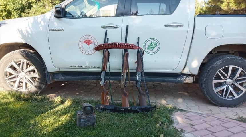 Ka&ccedil;ak avlanmaya 9 bin 605 lira ceza