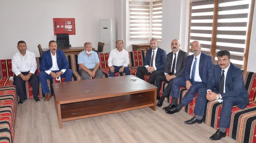 MHP G&uuml;ny&uuml;z&uuml; İl&ccedil;e Başkanı &Ouml;zdemir g&uuml;ven tazeledi