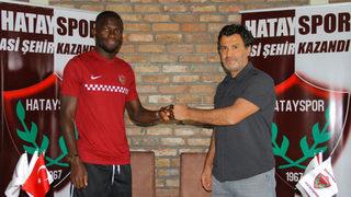 Atakaş Hatayspor, Isaac Sackey'i transfer etti