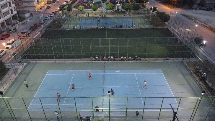 30 Ağustos Ayak Tenisi Zafer Kupası’nda heyecan başladı G5