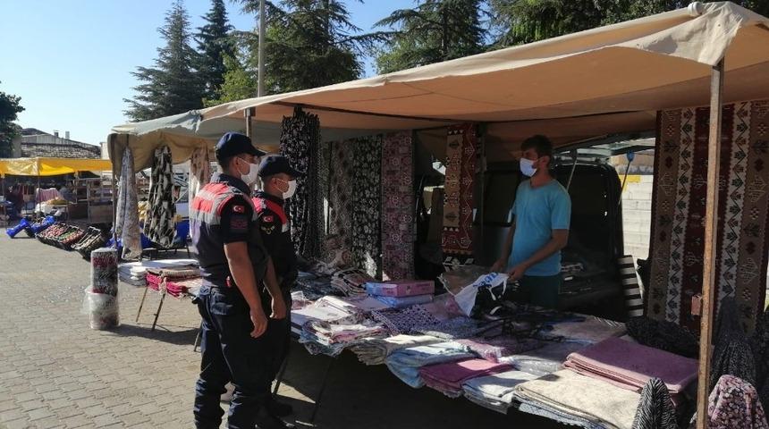 Korkuteli&rsquo;de jandarmanın denetimleri s&uuml;r&uuml;yor