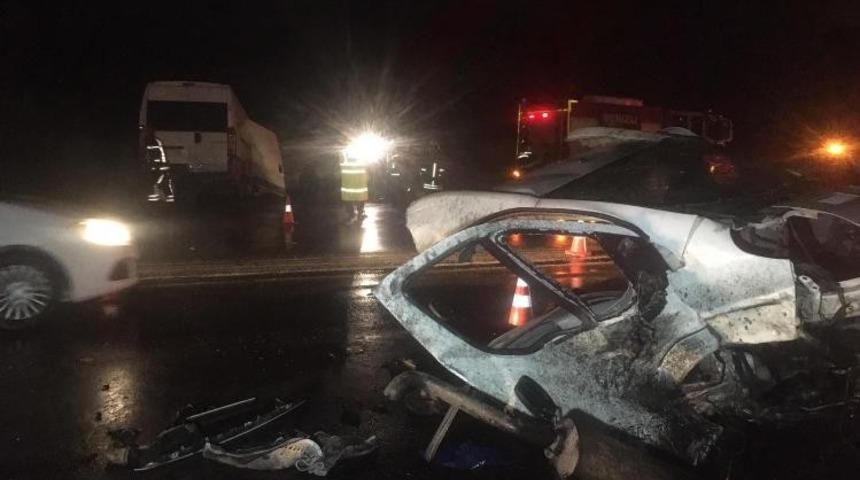 Denizli&rsquo;de zincirleme trafik kazası! &Ouml;l&uuml; ve yaralılar var