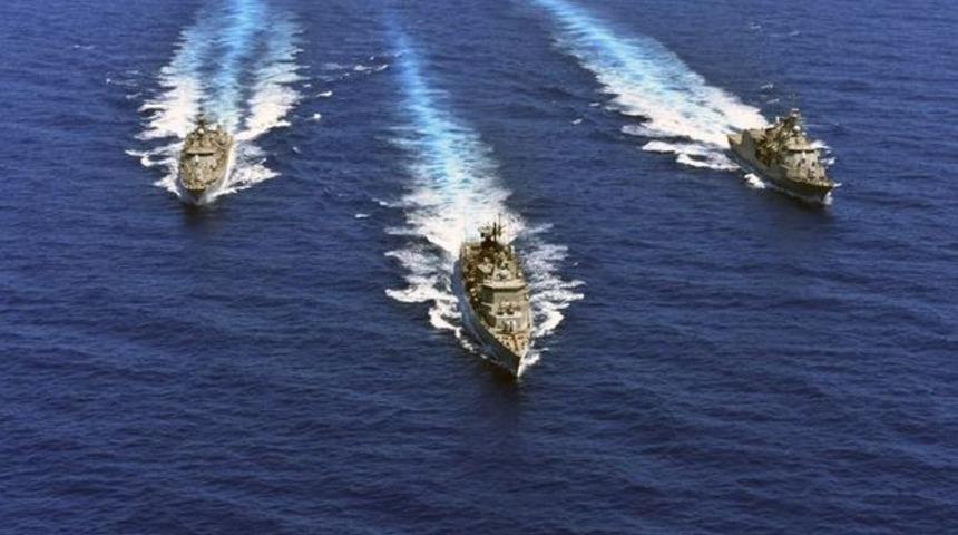 Akdeniz'de tansiyon y&uuml;kseliyor! Kıbrıs Rum Kesimi, Yunanistan, Fransa ve İtalya'nın ortak deniz ve hava tatbikatı başladı