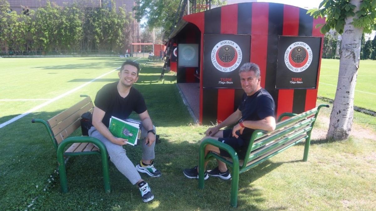 5 yaşında başlayan futbol aşkını, kitaba d&ouml;n&uuml;şt&uuml;rmeye başladı