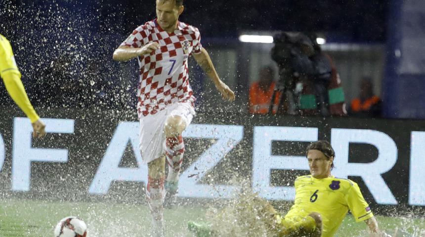 Ivan Rakitic'in menajerinden Galatasaray açıklaması