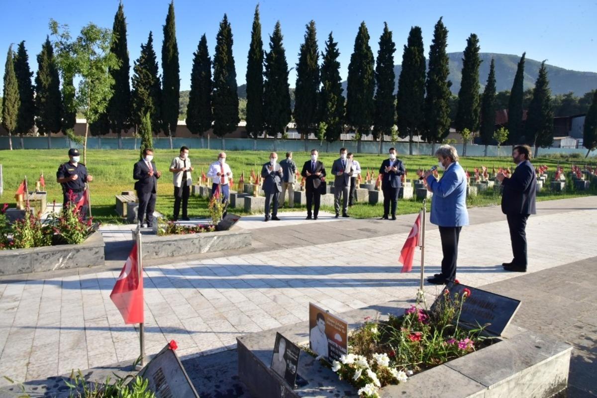 Vali Karadeniz, Soma il&ccedil;esini ziyaret etti