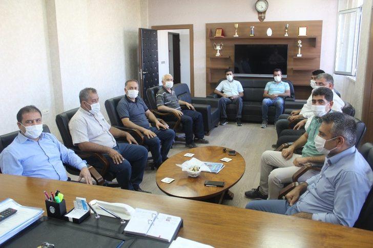 Kahta Eğitim Bir Sen, Müdür Tunçmen ile bir araya geldi G2