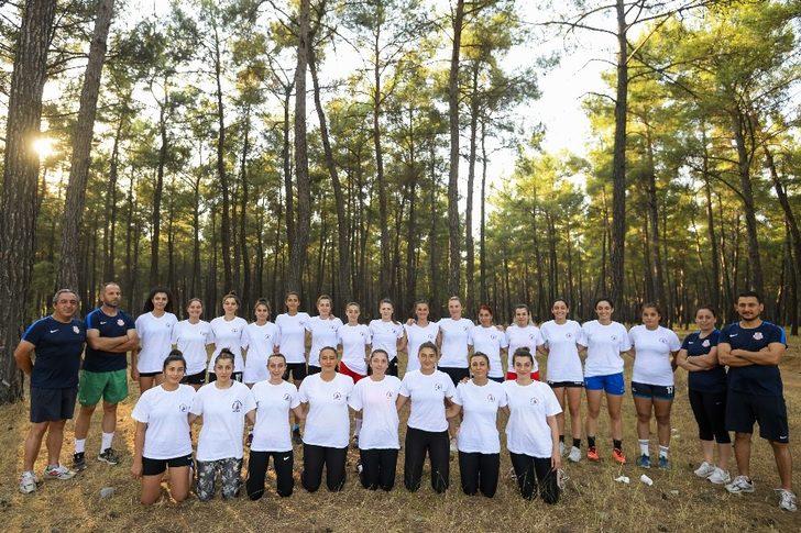 Muratpaşa Belediyespor kadın hentbol takımı yeni sezon hazırlıklarını sürdürüyor G1