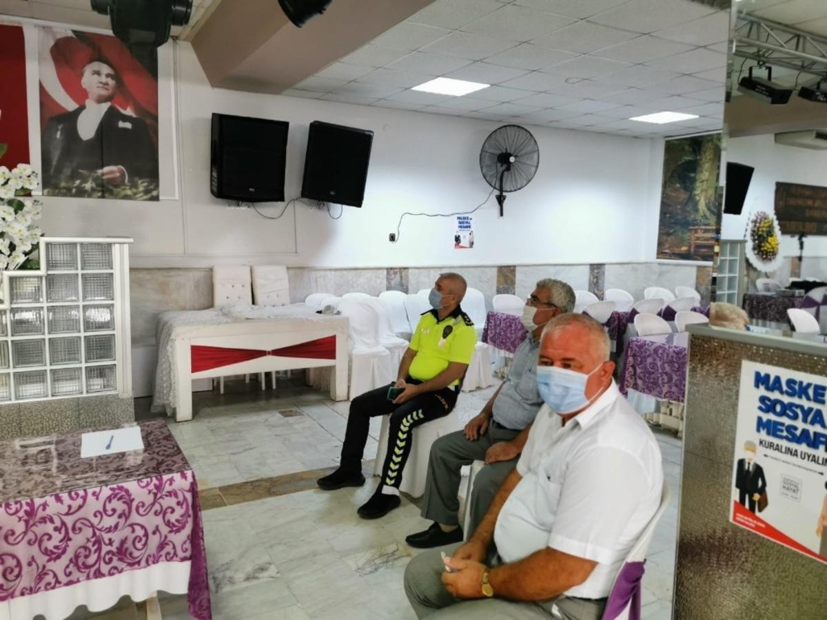 Aydın&rsquo;da şof&ouml;rlere &lsquo;G&uuml;venli s&uuml;r&uuml;ş&rsquo; eğitimi verildi