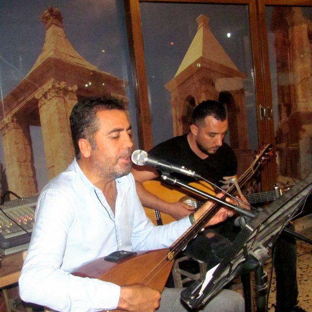 Halk Ozanı Drej Osman’dan ücretsiz canlı müzik dinletisi