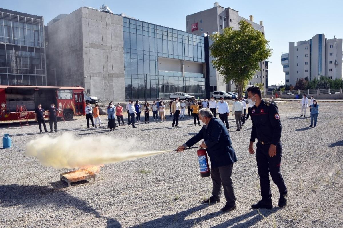 KTO personeli uygulamalı yangın tatbikatı yaptı