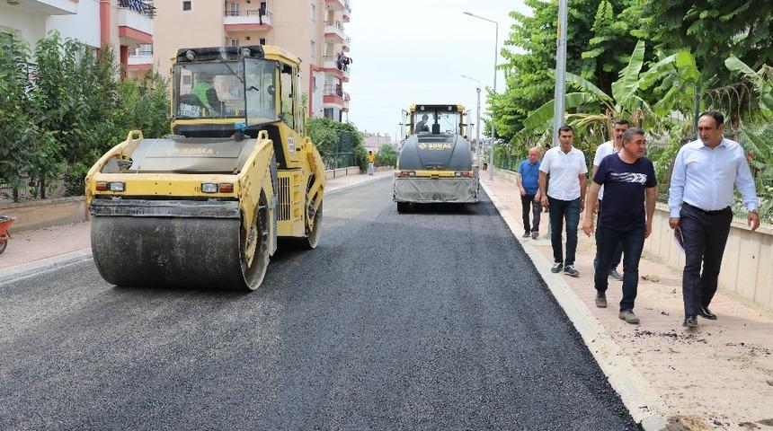 Toroslar&rsquo;da yol yapım ve onarım &ccedil;alışmaları s&uuml;r&uuml;yor
