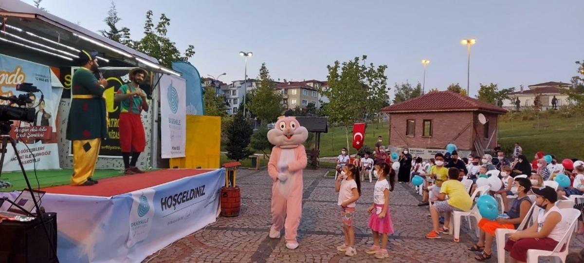 &ldquo;Mahallemde Şenlik Var&rdquo; ekibi Fatih Sultan&rsquo;da