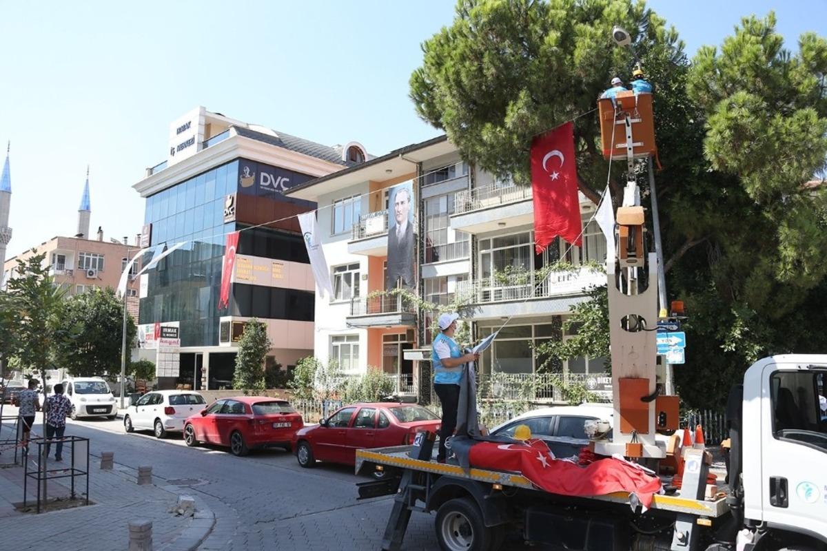 Merkezefendi Belediyesinde Zafer Bayramı hazırlıkları başladı