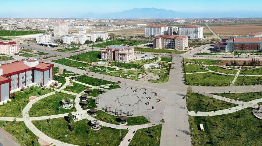 KM&Uuml;&rsquo;ye 4 bin 472 yeni &ouml;ğrenci