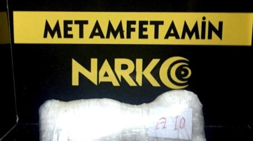 Bitlis&rsquo;te 1 kilo uyuşturucu ele ge&ccedil;irildi