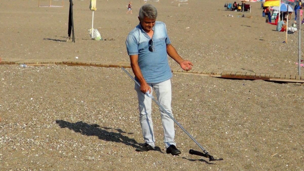 'Altın aradığımı sanıyorlar ama...' Ger&ccedil;eği &ouml;ğrenen şaşırmadan edemiyor