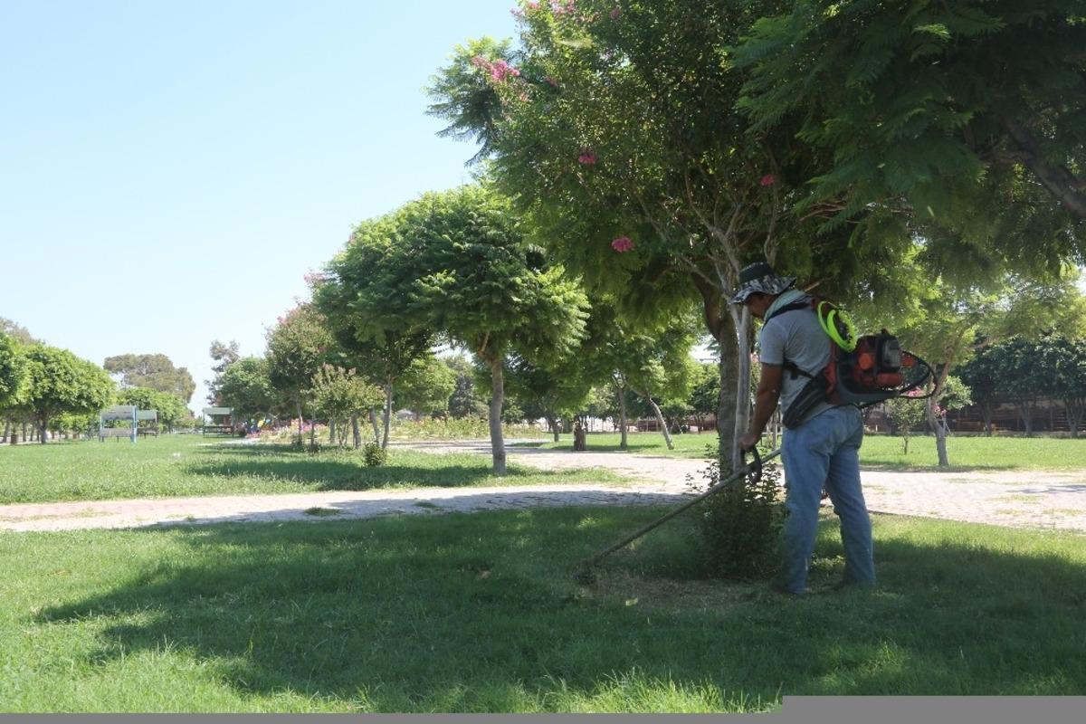 Erdemli&rsquo;de bakım ve onarım &ccedil;alışmaları s&uuml;r&uuml;yor