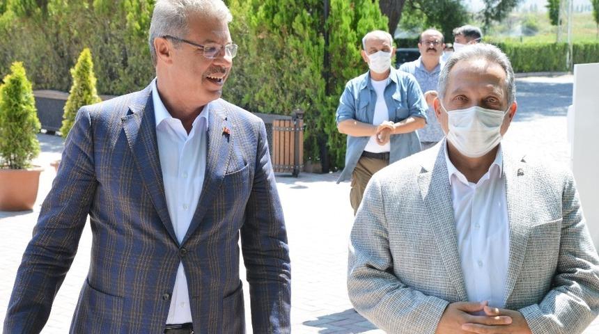 Talas Belediye Başkanı Mustafa Yal&ccedil;ın&rsquo;dan Başkan Akay&rsquo;a Ziyaret