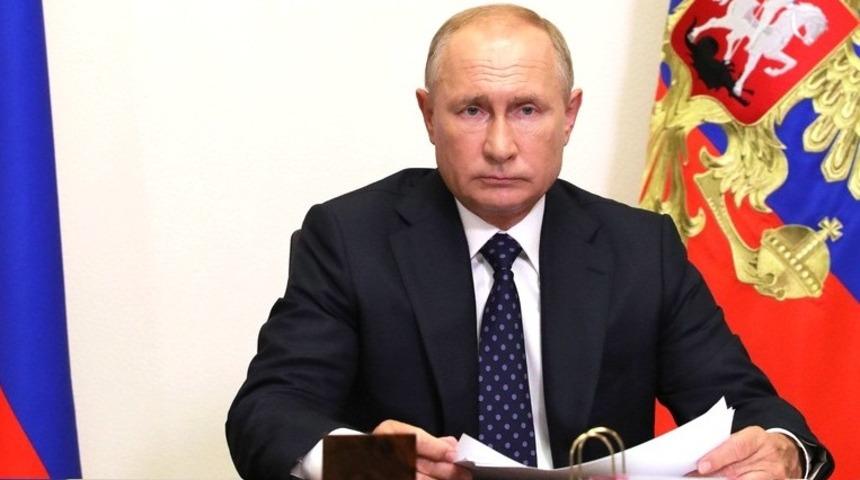 Putin: Rusya'nın eylülde ikinci bir Kovid-19 aşısı olacak