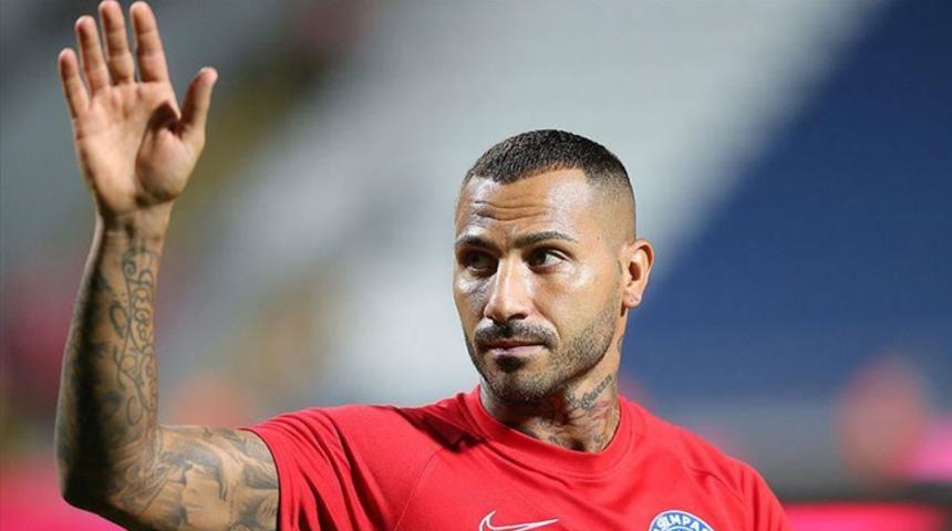 TFF 1. Lig ekiplerinden Altay, Ricardo Quaresma ile anlaşıyor!