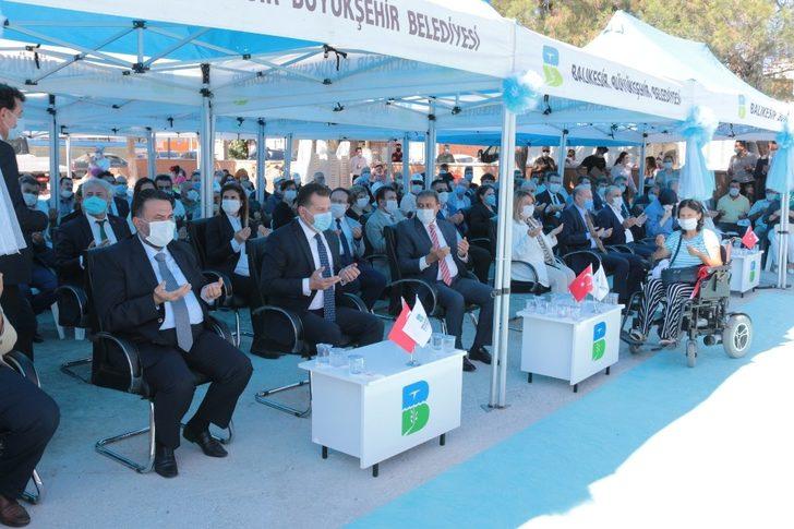 Balıkesir Büyükşehir Belediyesi’nden eğitime destek G5