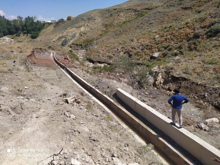 Çolpan’da 3,5 kilometre uzunluğunda sulama kanalı yapıldı G2