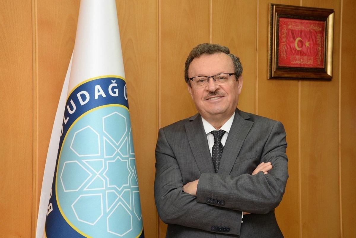 Rekt&ouml;r Kılavuz&rsquo;dan yeni &ouml;ğrencilere &lsquo;Hoş geldin&rsquo; mesajı