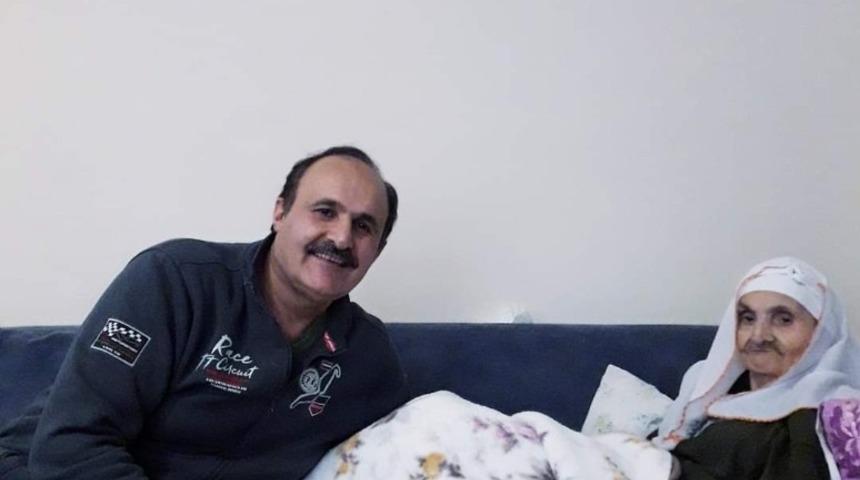 Aşık Erol Şahiner’in anne acısı