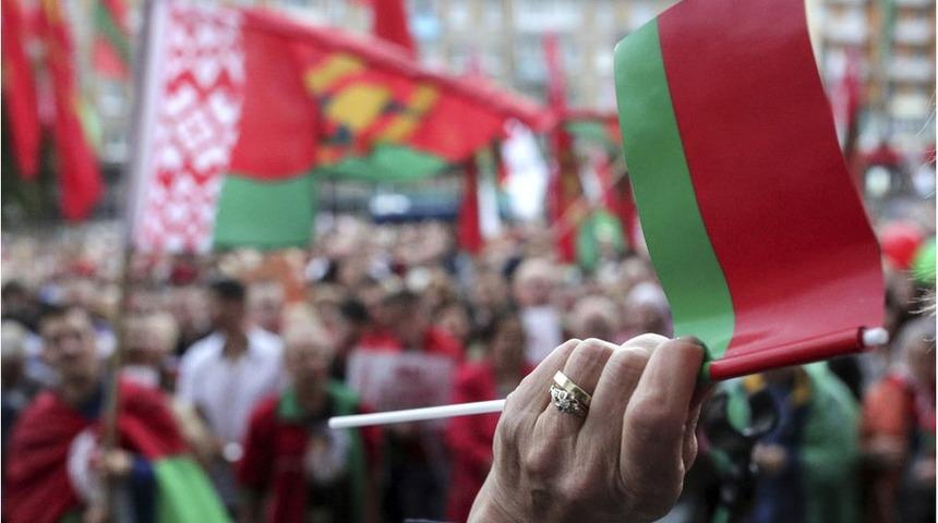 Belarus'ta se&ccedil;imler sonrası d&uuml;ğ&uuml;m&uuml; Rusya mı &ccedil;&ouml;zecek?