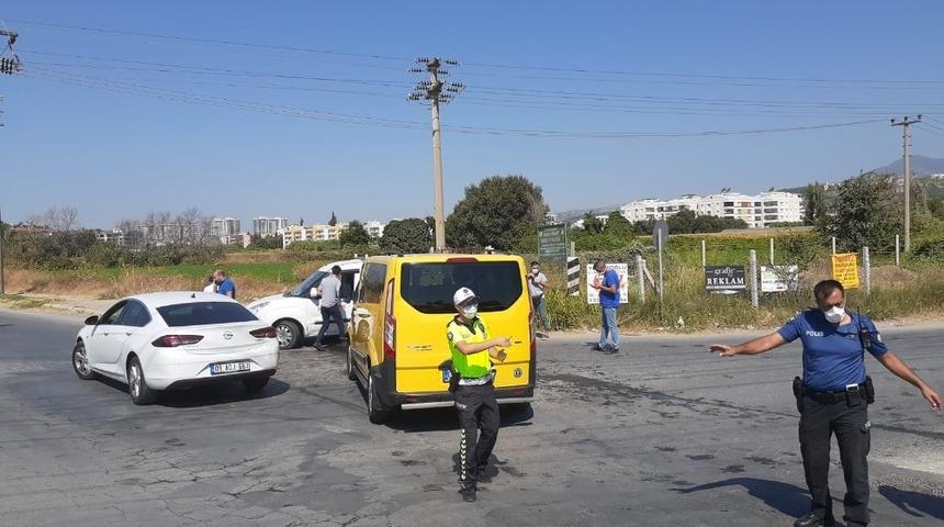 Aydın’da zincirleme trafik kazası: 2 yaralı