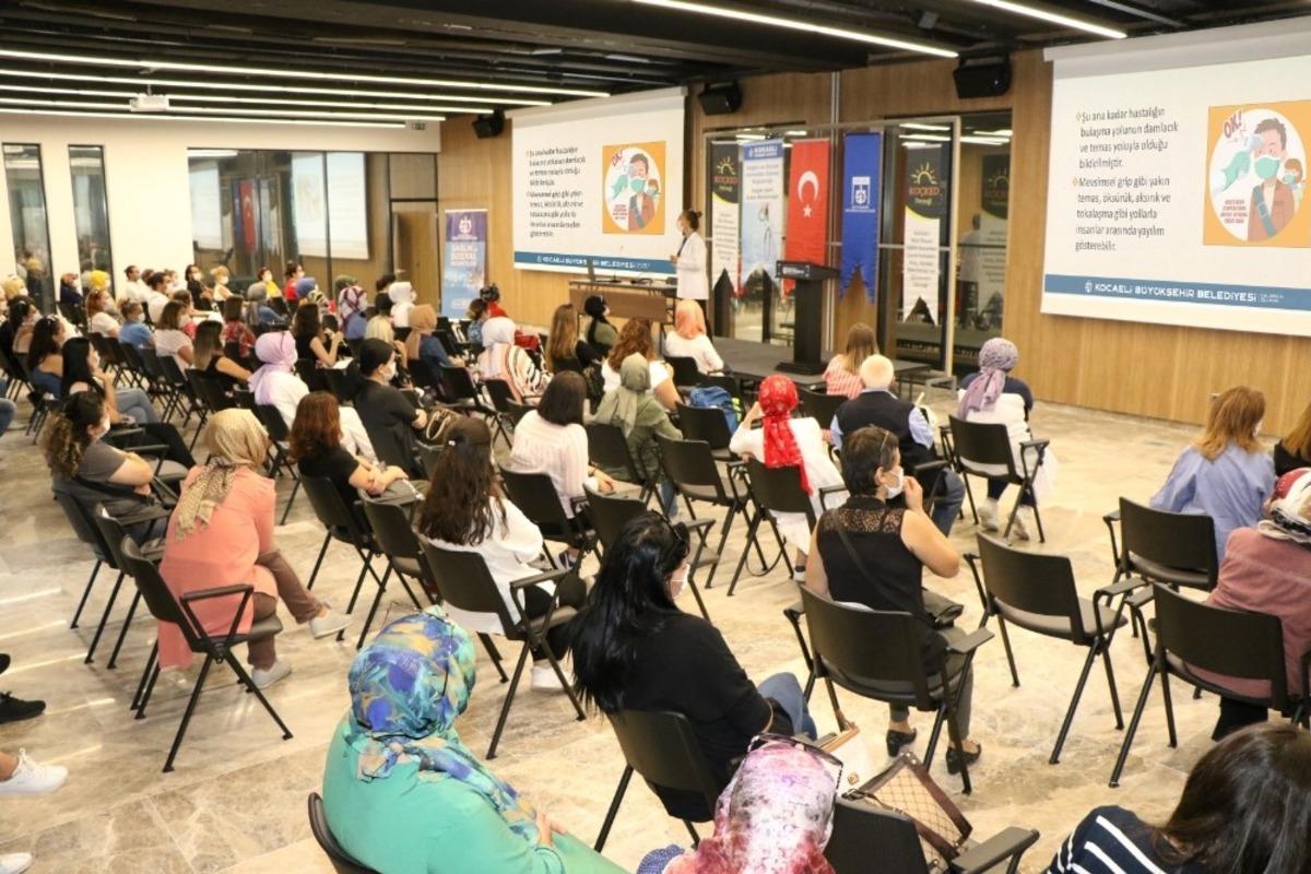 G&uuml;nd&uuml;z bakımevi ve okul &ouml;ncesi kurumlarına Covid-19 eğitimi