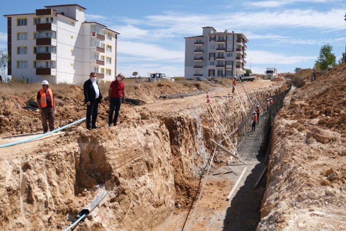 Mehmet Akif Ersoy Mahallesinin alt yapısı tamamlanıyor