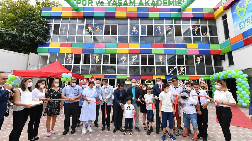 Engelsiz bir hayat i&ccedil;in el ele