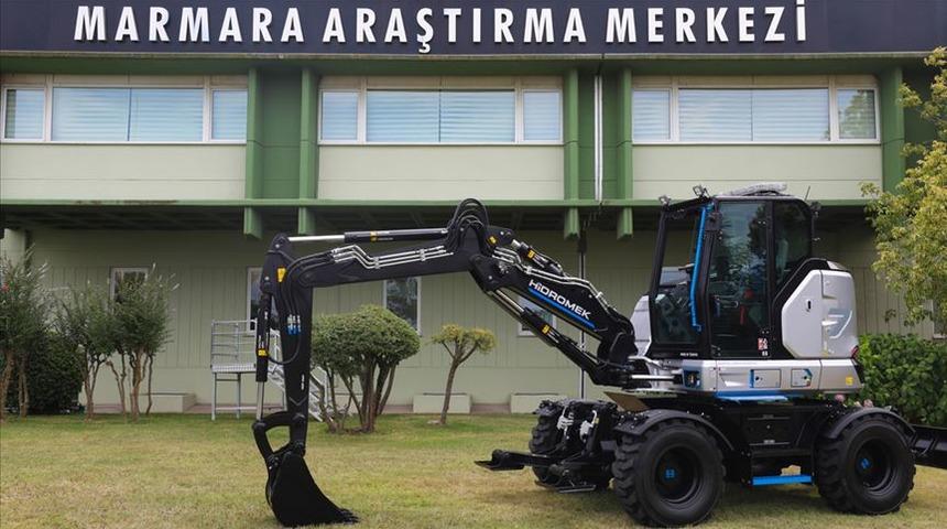 Cumhurbaşkanı Erdoğan tanıtımını yapmıştı! Elektrikli yerli ekskavatör 2022'de satışta olacak
