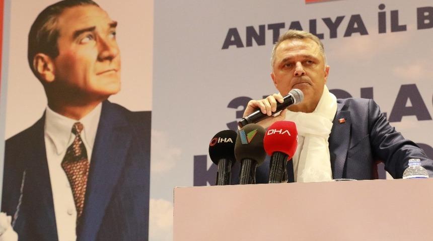 Bayar: " Başkan Böcek en kısa zamanda görevinin başında olacak"