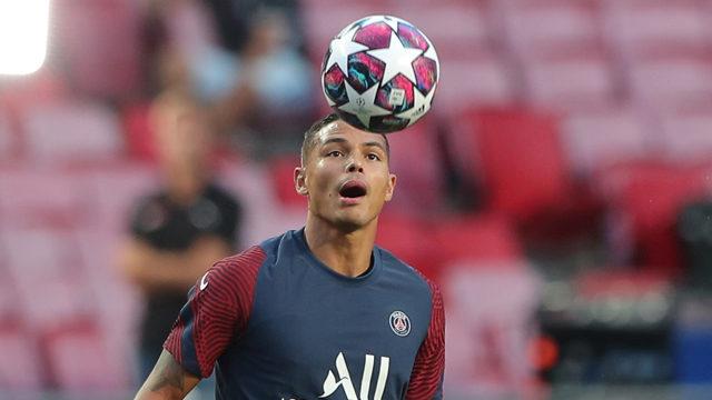  Chelsea, Thiago Silva'yı transfer etti
