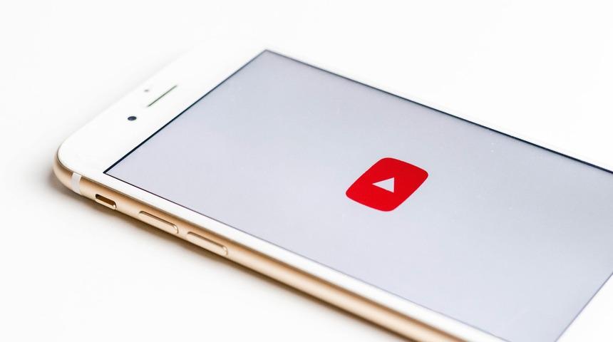 iPhone resim içinde resim özelliği için yeni YouTube kararı