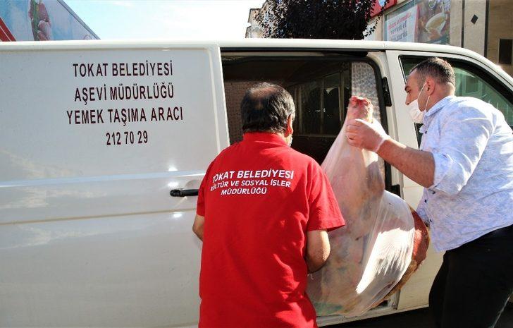Aşevine 1 ton 800 kilo et bağışı G3